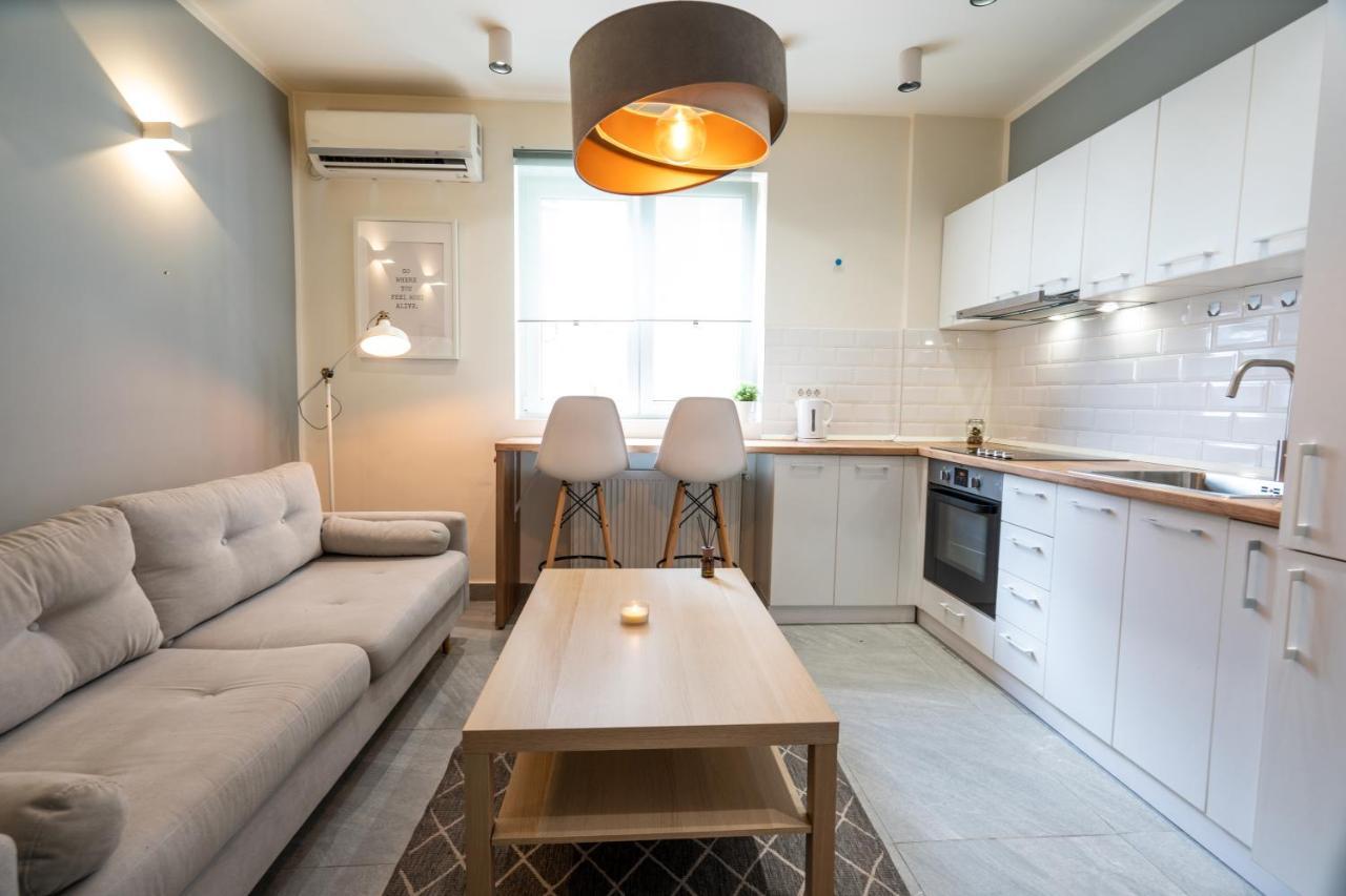 Cozy Design Apartament In Magheru Bukarest Exteriör bild