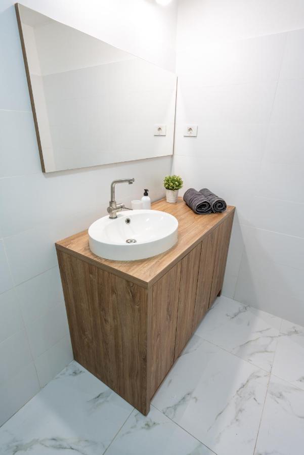 Cozy Design Apartament In Magheru Bukarest Exteriör bild
