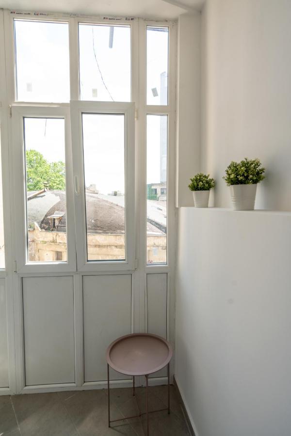 Cozy Design Apartament In Magheru Bukarest Exteriör bild